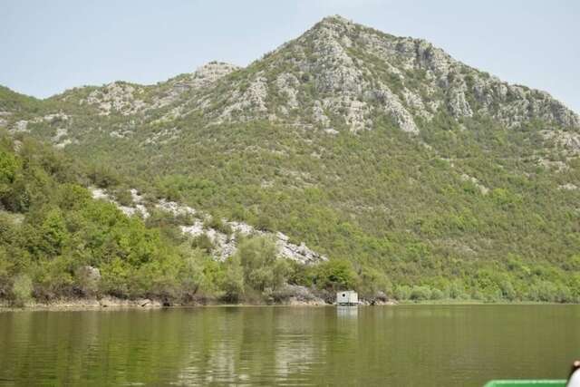 Ботели Dragan Apartment, Rijeka Crnojevića (Lake house) Риека-Црноевича-34